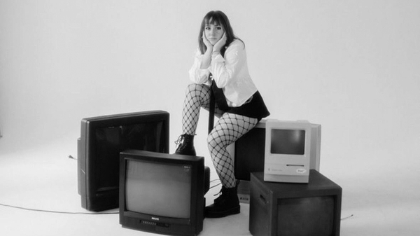 Live Music with Nat Pelaez